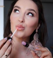 LiLo_LipGloss_Shine_.jpg